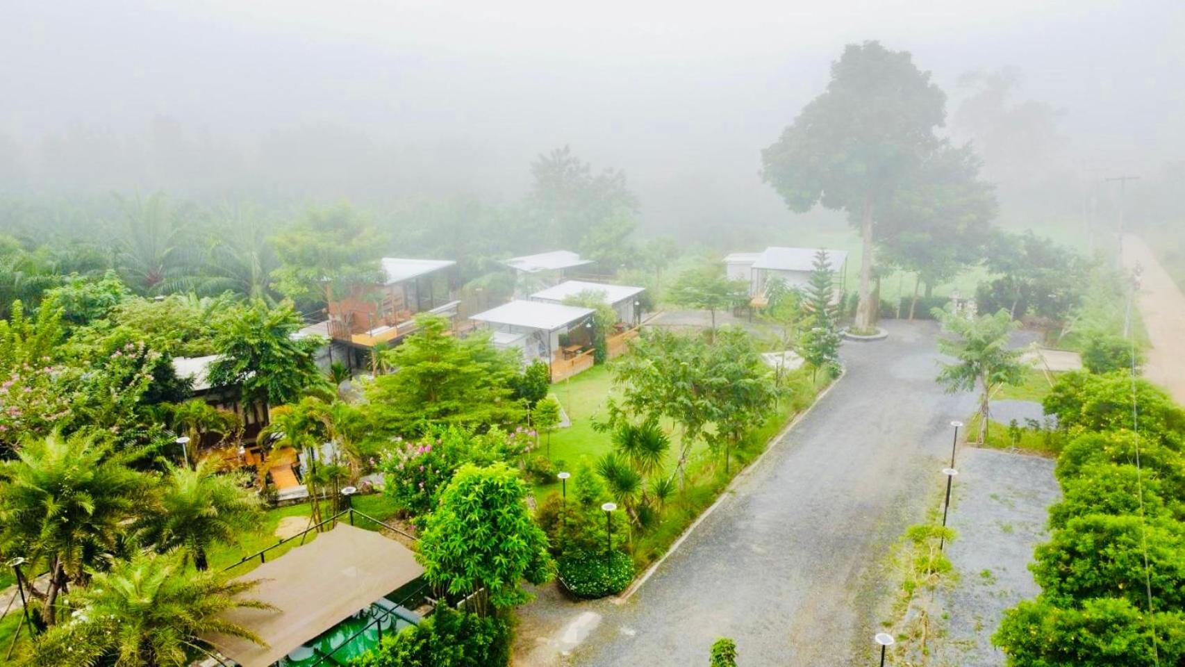 Heaven Hill * Ban Thung Na